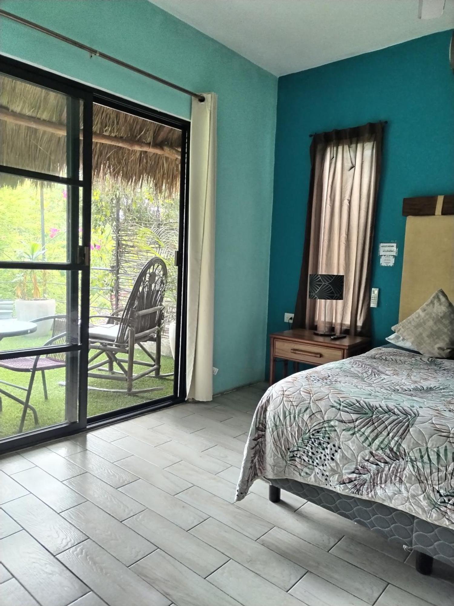 Hostel Casa Xtakay فالادوليد المظهر الخارجي الصورة