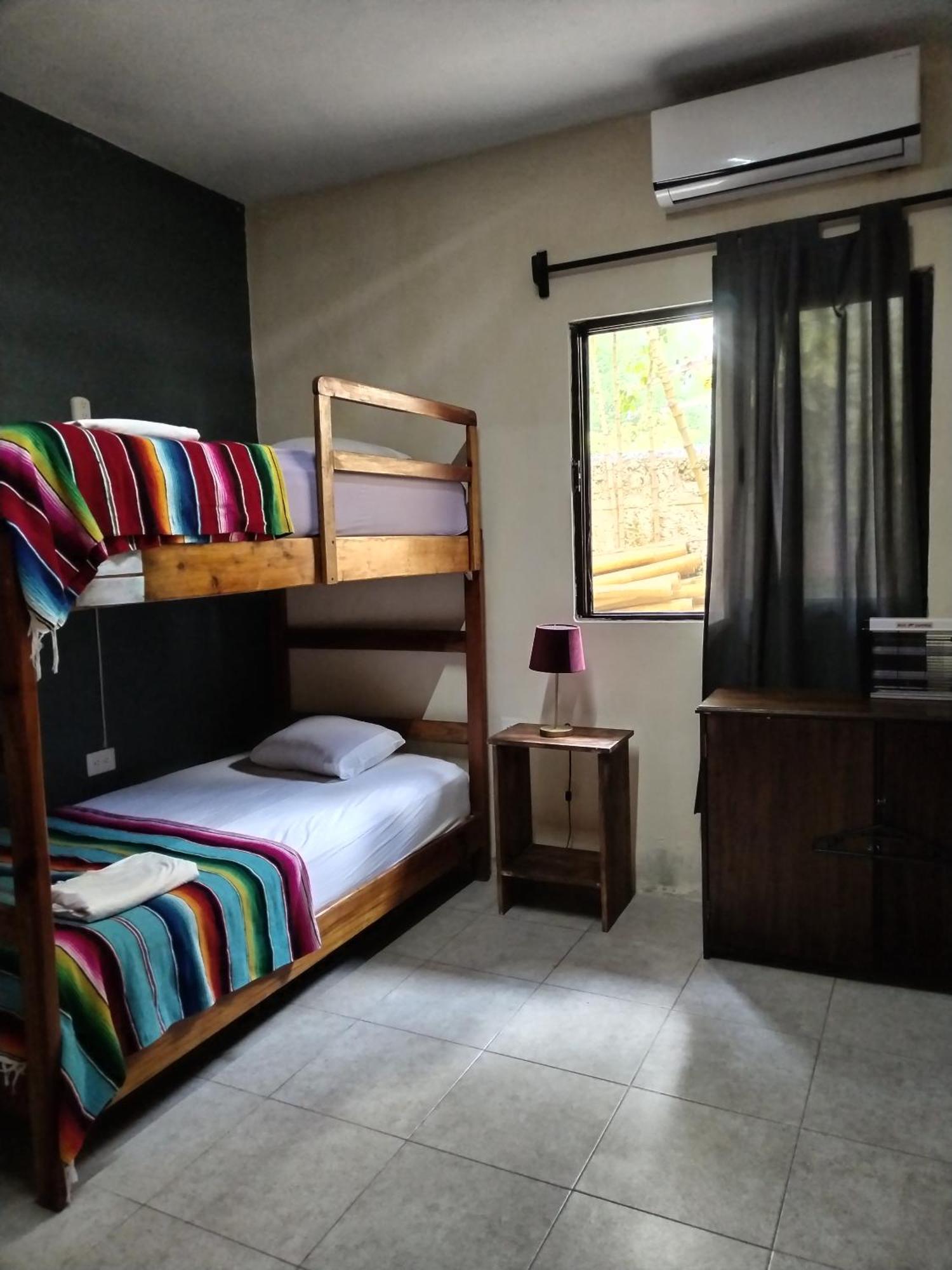 Hostel Casa Xtakay فالادوليد المظهر الخارجي الصورة